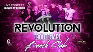 Sabato Frontemare Rimini in compagnia con la live band Revolution