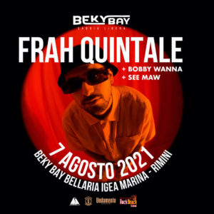 Frah Quintale in concerto live sulla spiaggia del Beky Bay Bellaria.