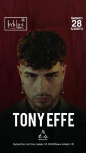Tony Effe dei Dark Polo Gang alla conquista del Byblos Riccione